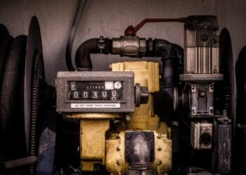 Μετρητής ροής καυσίμων σε βυτιοφόρο διανομής πετρελαίου για θέρμανση.
(φωτ.: ΘΑΝΑΣΗΣ ΚΑΛΛΙΑΡΑΣ/ EUROKINISSI)