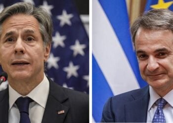 Άντονι Μπλίνκεν και Κυριάκος Μητσοτάκης (συνθ. εικόνας: EPA/DANIEL IRUNGU /Γρ. Τύπου Πρωθυπουργού/Δημήτρης Παπαμήτσος)
