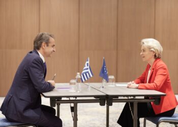 Συνάντηση του πρωθυπουργού Κυριάκου Μητσοτάκη με την πρόεδρο της Ευρωπαϊκής Επιτροπής Ούρσουλα φον ντερ Λάιεν στο περιθώριο των εγκαινίων του ελληνοβουλγαρικού αγωγού (IGB) στη Σόφια. Σάββατο 1 Οκτωβρίου 2022. (Φωτ.: Γραφείο Τύπου πρωθυπουργού/Δημήτρης Παπαμήτσος/Eurokinissi)