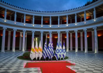 Από την τελετή υπογραφής διακρατικής συμφωνίας για τον αγωγό EAST MED μεταξύ Ελλάδας Κύπρου και Κύπρου. (φωτ.: EUROKINISSI / Τατιάνα Μπόλαρη)