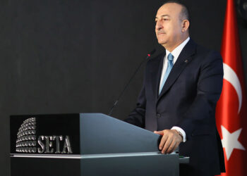 (Φωτ.: Twitter / @MevlutCavusoglu)