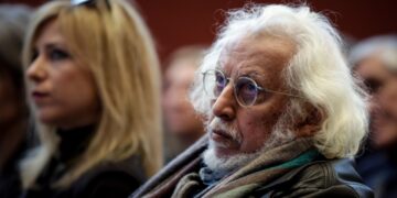 Ο Γιώργος Γραμματικάκης παρακολουθεί εκδήλωση του κινήματος «Το Ποτάμι» τον Φεβρουάριο του 2019 (φωτ. αρχείου: Eurokinissi / Στέλιος Μισίνας)