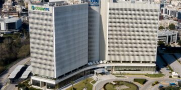 Πύργος ΟΤΕ στη Λεωφόρο Κηφισίας. (Αεροφωτογραφία: Eurokinissi/Αντώνης Νικολόπουλος)