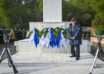 Στην τελετή παρέστη και ο αρχαιότερος επιζών του Β’ Παγκόσμιου Πολέμου Βασίλειος Μαγκασιάνος (φωτ.: Γενικό Επιτελείο Ναυτικού / Eurokinissi)