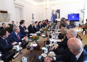 Στιγμιότυπο από τη συνεδρίαση του υπουργικού συμβουλίου (φωτ. EUROKINISSI/Γιάννης Παναγόπουλος)