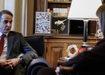 Συνάντηση της προέδρου της Δημοκρατίας Κατερίνας Σακελλαροπούλου με τον πρωθυπουργό Κυριάκο Μητσοτάκη, Τετάρτη 11 Ιανουαρίου 2023. (Eurokinissi/Γιώργος Κονταρίνης)