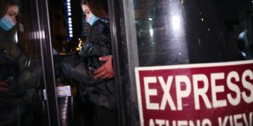 Άφιξη Ουκρανών προσφύγων στην Αθήνα (Φωτ. αρχείου: Eurokinissi/Γιάννης Παναγόπουλος)