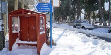 Εικόνα από ταΒίλια Αττικής, σήμερα το πρωί 
(φωτ.: Γιώργος Κονταρίνης/EUROKINISSI)
