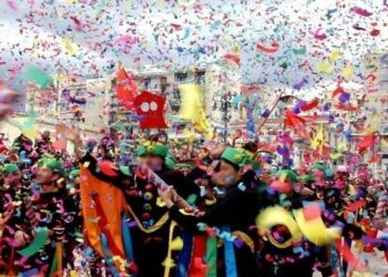 Καρναβαλιστές σκορπούν κέφι και ενθουσιασμό (Φωτ. αρχείου: ΑΠΕ-ΜΠΕ)