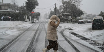 Χιονόπτωση στην περιοχή του Διονύσου Αττικής (φωτ.: EUROKINISSI / Μιχάλης Καραγιάννης)