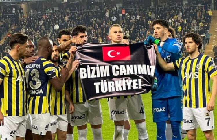 (Φωτ.: Twitter / Fenerbahce)