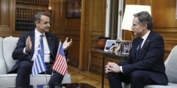 Συνάντηση του Έλληνα πρωθυπουργού με τον Αμερικανό υπουργό Εξωτερικών στο Μέγαρο Μαξίμου (φωτ. αρχείου: EUROKINISSI/Γιάννης Κονταρίνης)