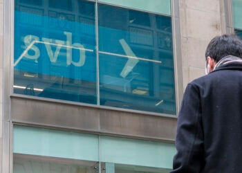Άποψη από τα γραφεία της Silicon Valley Bank στη Νέα Υόρκη (φωτ.: EPA / Sarah Yenesel)