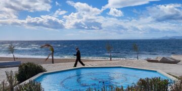 Οι άνεμοι θα πνέουν βόρειοι βορειοδυτικοί 4 με 6 και στο Αιγαίο 7 με 8 και πρόσκαιρα τις πρωινές ώρες στο νοτιοανατολικό Αιγαίο τοπικά 9 μποφόρ, με σταδιακή εξασθένηση (φωτ.: EUROKINISSI / Γιάννης Παναγόπουλος)