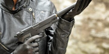 Η φερόμενη ως «Μαρία Τ.» ισχυριζόταν ότι είναι Ελληνίδα και δραστηριοποιούταν ως φωτογράφος και ιδιοκτήτρια καταστήματος ειδών χειροτεχνίας και πλεκτικής στην Αθήνα, με ελληνική υπηκοότητα και ταυτότητα από το 2018 (φωτ. αρχείου: Pixabay/Leo)