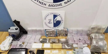 (Φωτ.: Υποδιεύθυνση Δίωξης Ναρκωτικών της Ασφάλειας Αττικής)