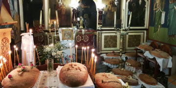 Λαζαροκουλούρες στο ναό των Ανωγείων (φωτ.: παπα-Ανδρέας Κεφαλογιάννης)