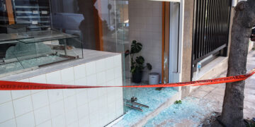 Έκρηξη σε ζαχαροπλαστείο που βρίσκεται στην οδό Πύρρωνος στην περιοχή του Παγκρατίου (φωτ.: EUROKINISSI / Γιάννης Παναγόπουλος)