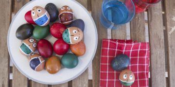 Σύμφωνα με τις πρώτες προβλέψεις, από άποψη θερμοκρασίας όσο πλησιάζουμε προς το Πάσχα «ο καιρός θα μαλακώσει, ωστόσο θα παραμείνει η αστάθεια» (φωτ.: ΜΟΤΙΟΝΤΕΑΜ/Στέλα Βερβερίδου)