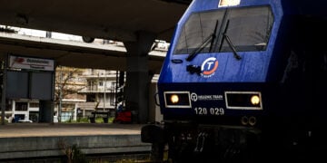 Αμαξοστοιχία Intercity στο σταθμό της Θεσσαλονίκης (φωτ. αρχείου: EUROKINISSI / Ραφαήλ Γεωργιάδης)