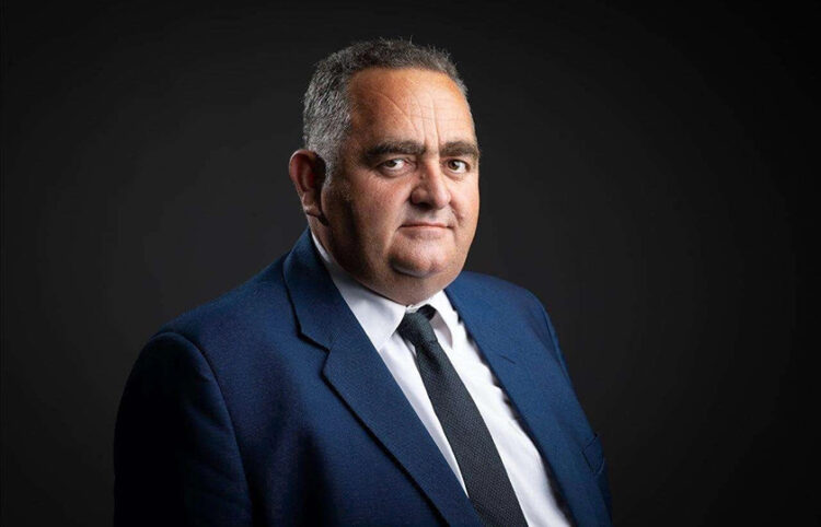 Ο εκλεγμένος δήμαρχος Χειμάρρας Φρέντι Μπέλερης (πηγή: himara.gr)