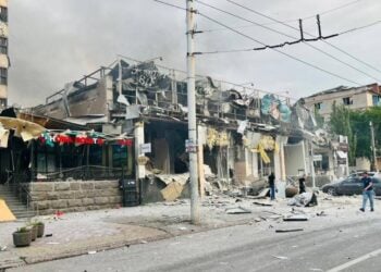 Το εστιατόριο στο Κραματόρσκ που έγινε στόχος ρωσικής πυραυλικής επίθεσης (Φωτ.: twitter.com/kit_banderivec)