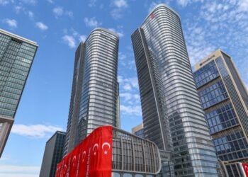 Άποψη από το Οικονομικό Κέντρο της Κωνσταντινούπολης (IFC) (φωτ.: EPA/SEDAT SUNA)