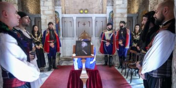 Η αγαπημένη του Κρήτη τον συνόδευσε στην τελευταία του εμφάνιση (φωτ.: EUROKINISSI/Γιάννης Παναγόπουλος)