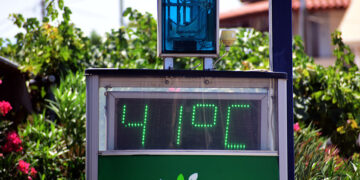 Καύσωνας στην περιοχή των Μυκήνων, στην Αργολίδα (φωτ.: EUROKINISSI / Βασίλης Παπαδόπουλος)