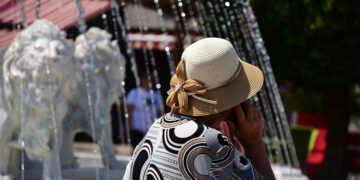 Υψηλές θερμοκρασίες στο Άργος (φωτ.: EUROKINISSI / Βασίλης Παπαδόπουλος)