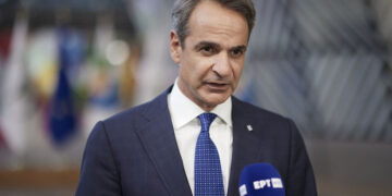 Ο Κυριάκος Μητσοτάκης κάνει δηλώσεις από τις Βρυξέλλες (φωτ.: Γραφείο Τύπου Πρωθυπουργού / Δημήτρης Παπαμήτσος)