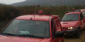 Οχήματα της Πυροσβεστικής  Υπηρεσίας Κέρκυρας (φωτ.: corfutvnews.gr)