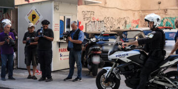 Το πάρκινγκ στην οδό Πραξιτέλους στον Πειραιά όπου εργαζόταν ο 39χρονος (φωτ.: EUROKINISSI / Γιάννης Παναγόπουλος)