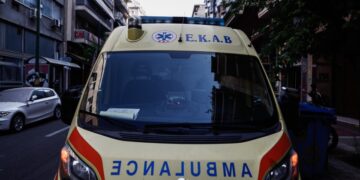 Ασθενοφόρο του ΕΚΑΒ (φωτ.: EUROKINISSI/Σωτήρης Δημητρόπουλος)