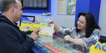 Μαρία Κούκου, ιδιοκτήτρια καταστήματος ΟΠΑΠ επί της οδού Φιλολάου 126