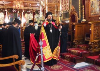 Ο μητροπολίτης Θεσσαλονίκης Φιλόθεος σε παλιότερη φωτογραφία, ως επίσκοπος Ωρέων, στον καθεδρικό ιερό ναό του Αγίου Πέτρου Άργους (φωτ.: ΑΠΕ-ΜΠΕ/Ευάγγελος Μπουγιώτης)
