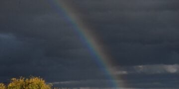 Ουράνιο τόξο στην Αργολίδα (φωτ.: EUROKINISSI/Βασίλης Παπαδόπουλος)