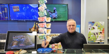 Τάσος Γυμνόπουλος, ιδιοκτήτης καταστήματος ΟΠΑΠ στη Θεσσαλονίκη