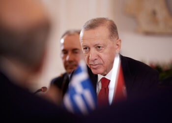 Ο Ρετζέπ Ταγίπ Ερντογάν στο Μέγαρο Μαξίμου (φωτ.: Γραφείο Τύπου Πρωθυπουργού / Δημήτρης Παπαμήτσος)