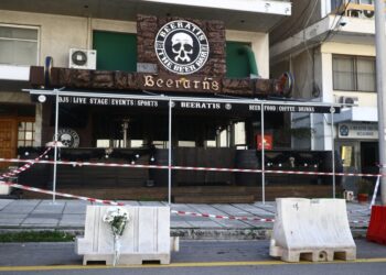 Το μπαρ στο οποίο σημειώθηκε το τραγικό περιστατικό με το θάνατο του αστυνομικού (φωτ. αρχείου: EUROKINISSI/Ραφαήλ Γεωργίαδης)