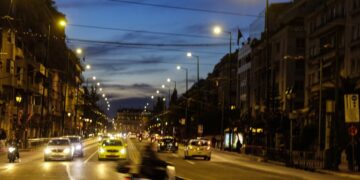 Η λεωφόρος Βασιλίσσης Σοφίας στην Αθήνα (φωτ. αρχείου: EUROKINISSI/Γιώργος Κονταρίνης)