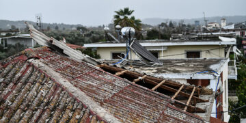 Καταστροφές στο νομό Ηλείας μετά από ανεμοστρόβιλο, το βράδυ του Σαββάτου (φωτ.: Γιάννης Σπυρούνης / ilialive.gr / Eurokinissi)