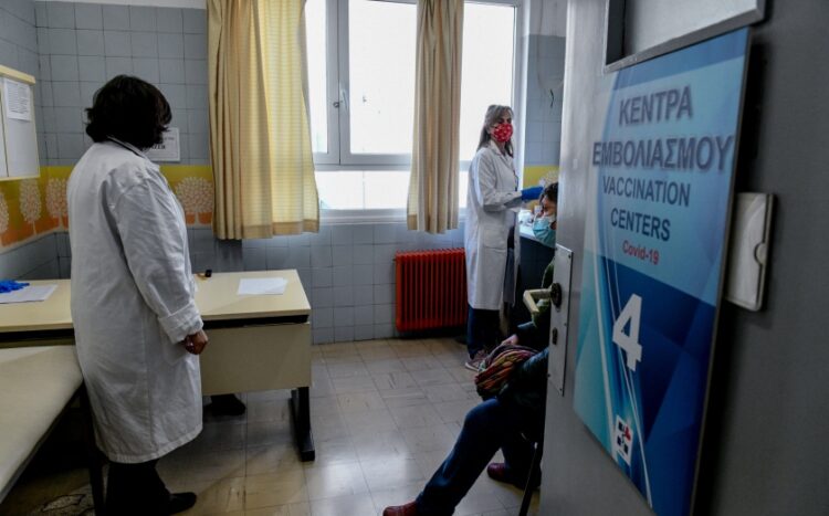 O ρυθμός εμβολιασμών και ραντεβού είναι αυξημένος σε σχέση με το προηγούμενο διάστημα (φωτ. αρχείου: EUROKINISSI/Τατιάνα Μπόλαρη)
