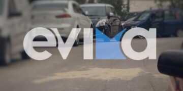 Το σημείο όπου η 39χρονη μαχαίρωσε μέχρι θανάτου τον άτυχο άνδρα (φωτ.: evima.gr)