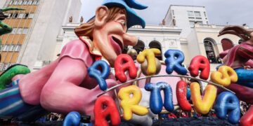 Μοναδικές στιγμές διασκέδασης υπόσχεται και φέτος το Πατρινό Καρναβάλι (φωτ.: EUROKINISSI/Μαρίλια Βασιλακοπούλου)