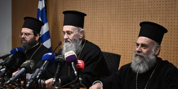 Συνέντευξη Τύπου μετά την έκτακτη συνεδρίαση της ιεραρχίας της Εκκλησίας της Ελλάδος για το νομοσχέδιο για τα ομόφυλα ζευγάρια (φωτ.: EUROKINISSI / Τατιάνα Μπόλαρη)
