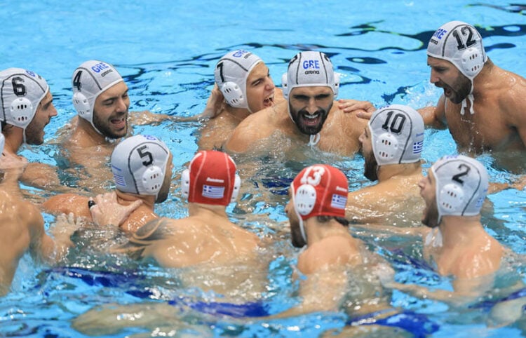 H Εθνική πόλο ελπίζει να πανηγυρίσει την πρόκριση στην οκτάδα του Παγκόσμιου Πρωταθλήματος που γίνεται στο Ζάγκρεμπ (φωτ.: EPA / Istvan Derencsenyi HUNGARY OUT)