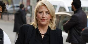 Η Ρένα Δούρου (φωτ.: EUROKINISSI / Γιώργος Κονταρίνης)