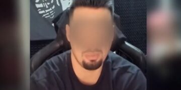 Ο 35χρονος Youtuber στη διάρκεια μιας από τις μεταδόσεις του (φωτ.: glomex)
