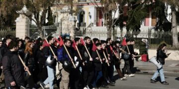 Στιγμιότυπο από πορεία στη Θεσσαλονίκη (φωτ.: ΜΟΤΙΟΝΤΕΑΜ/Κωνσταντίνος Τσακιτζής)